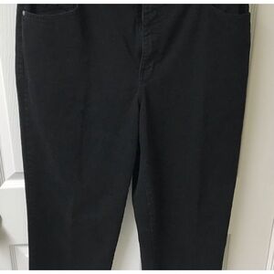 Gloria Vanderbilt AMANDA Jeans. Black, like new. Size 14